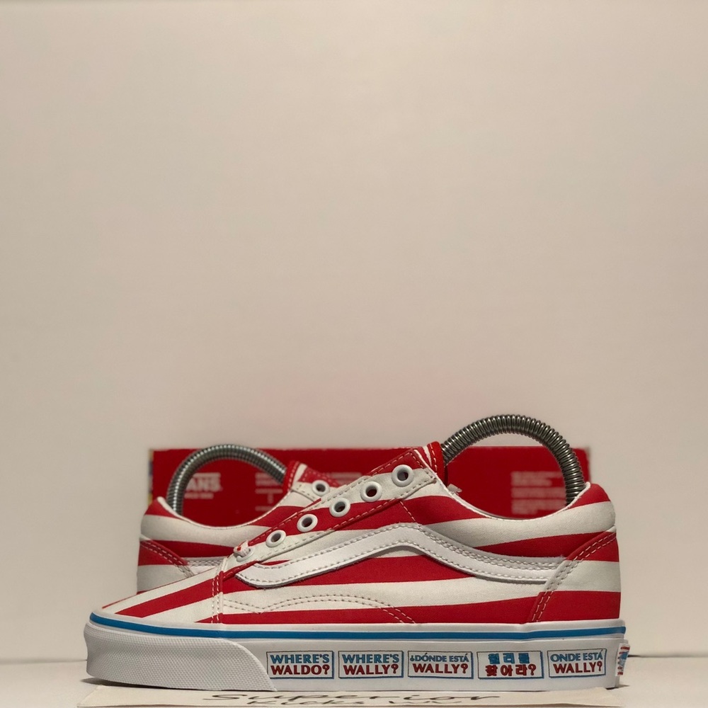 Vans Old Skool (Where’s Waldo?) “International Stripes”